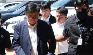 South Korea: Arrest warrant issued for battery maker CEO over deadly plant fire
