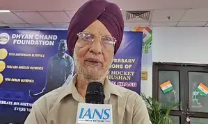 Former Olympian remembers Magician of Hockey on National Sports Day