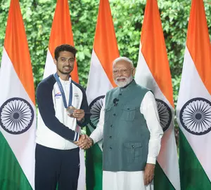 Kasaa Aahe Bhaau?, Olympic medallist Swapnil Kusale reminisces about how PM Modi greeted him in Marathi Kasaa Aahe Bhaau?, Olympic medallist Swapnil Kusale reminisces about how PM Modi greeted him in Marathi