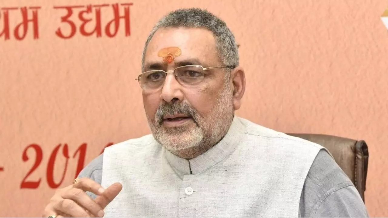 Giriraj Singh Compares Mamata Banerjee to Kim Jong Un Amid Rising Tensions in West Bengal Giriraj Singh Compares Mamata Banerjee to Kim Jong Un Amid Rising Tensions in West Bengal