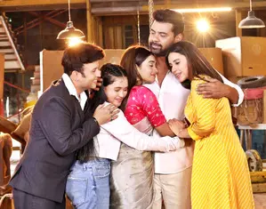 Shabir, Neeharika get emotional as Radha Mohan... goes off-air: Beautiful journey Shabir, Neeharika get emotional as Radha Mohan... goes off-air: Beautiful journey