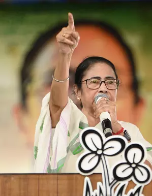 Lawyer files police complaint against Mamata Banerjee over her if you burn... warning