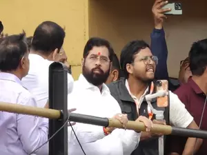 Ready to apologise 100 times for collapse of Chhatrapati Shivajis statue: CM Shinde