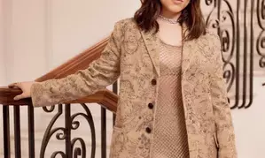Jenna Ortega wears outfit made of ‘wallpaper’: Everytime I walk it crinkles