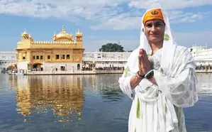Vinesh Phogat prays for strength, courage at Golden Temple Vinesh Phogat prays for strength, courage at Golden Temple