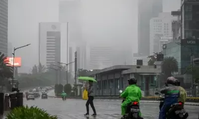 Indonesia strives for fast economic growth amid shrinking middle class