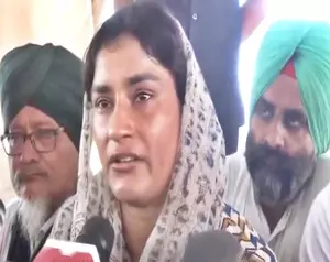 I pray to God you get your rights: Wrestler Phogat joins farmers at Shambhu protest site I pray to God you get your rights: Wrestler Phogat joins farmers at Shambhu protest site