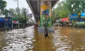 Heavy rains cause severe waterlogging in Guwahati