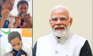PM Modi speaks to medallists of Paralympic Games, lauds their performance