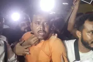 RG Kar tragedy: Drunk youth arrested for misbehaving with women protesters