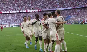 Bayern down Freiburg in Bundesliga