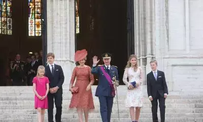 Belgiums King reappoints De Wever to lead government formation talks