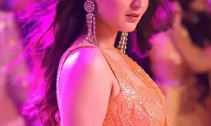 Dhvani Bhanushali shares she felt homesick during 40-day Chanderi  schedule of her Bollywood debut