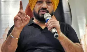 Gurpreet Ghuggi reacts on Kanganas Emergency; calls it agenda
