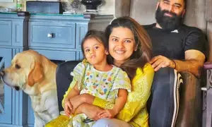 Nikitin Dheer marks 10 yrs of marital bliss with Kratika Sengar;  drops adorable family photo