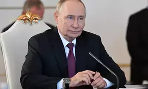 Putin urges quick adoption of law for Far East development areas