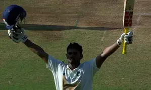 Was not thinking about runs, just wanted to bat the whole day: Musheer Khan