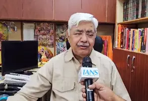 Hinduism teaches peace:  VHP chief Alok Kumar rejects Tauqeer Razas attack on RSS, Hindu outfits