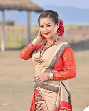 Assamese actress helped prime accused in 2,200 crore scam Assamese actress helped prime accused in 2,200 crore scam