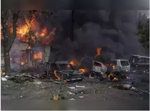 5 killed in Russian attack in Ukraines Donetsk 5 killed in Russian attack in Ukraines Donetsk