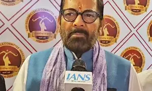 Right move: Naqvi supports Assam CMs Aadhaar-NRC link decision