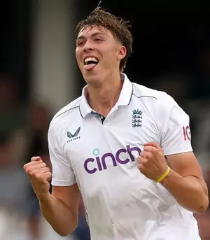 Broad impressed with Josh Hull, says his run-up will evolve over time