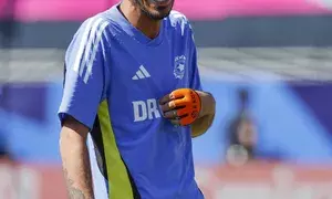 Northamptonshire in control after Chahal’s fifer at County Championship