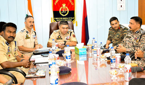 IGP chairs security & election review meeting in south Kashmir