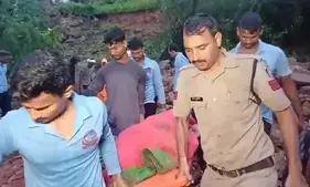 MP: Wall of Datias fort collapses; 3 bodies recovered, 2 rescued