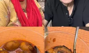 Anupam Kher savours flavour of his mothers delectable lunch spread