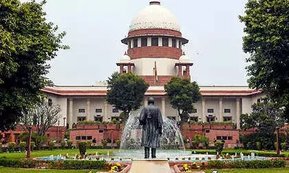 Supreme Court Criticizes Bulldozer Justice in Gujarat Case Supreme Court Criticizes Bulldozer Justice in Gujarat Case