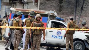 Maryam Nawaz bans policemen from using social media while on duty Maryam Nawaz bans policemen from using social media while on duty