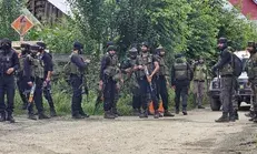 Two soldiers killed, two injured in Kishtwar encounter (2nd Lead)