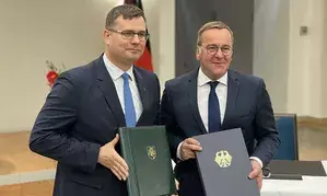 Lithuania, Germany sign pact on rights of German troops