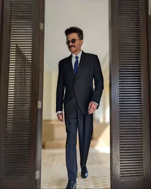 Anil Kapoor takes a trip down memory lane with his vintage tie Anil Kapoor takes a trip down memory lane with his vintage tie