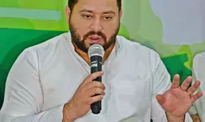 Tejashwi slams NDA for Mithilanchals underdevelopment