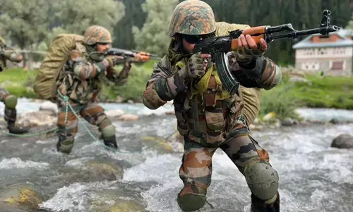 Infiltration bid foiled in J&K’s Rajouri, soldier injured