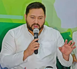 Tejashwi slams NDA for Mithilanchals underdevelopment