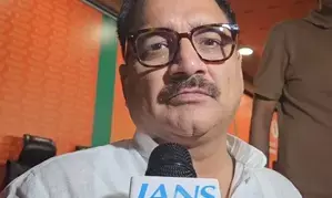 Kejriwal resorting to political stunt, claims Virendra Sachdeva; demands Delhi cabinet dissolution