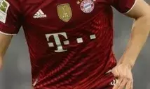 Bayern Munich ensnare Kimmich after midfielder rejects PSG offer