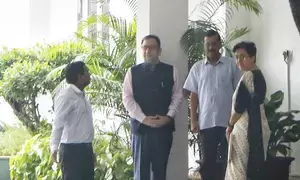 Kejriwal meets LG, tenders resignation as Delhi CM