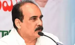 Big jolt to YSRCP as senior leader quits