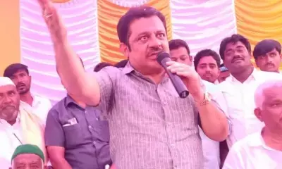 Nothing wrong in holding Palestinian flag: K’taka Minister