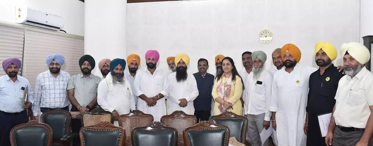 Punjab Cracks Down on Fertiliser Mislabelling: Four Teams Formed to Check Illegal Practice Punjab Cracks Down on Fertiliser Mislabelling: Four Teams Formed to Check Illegal Practice