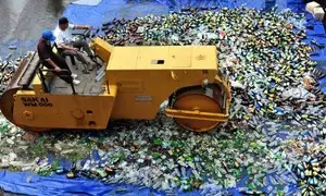 Gujarat: Over 19,000 liquor bottles destroyed in Gondal