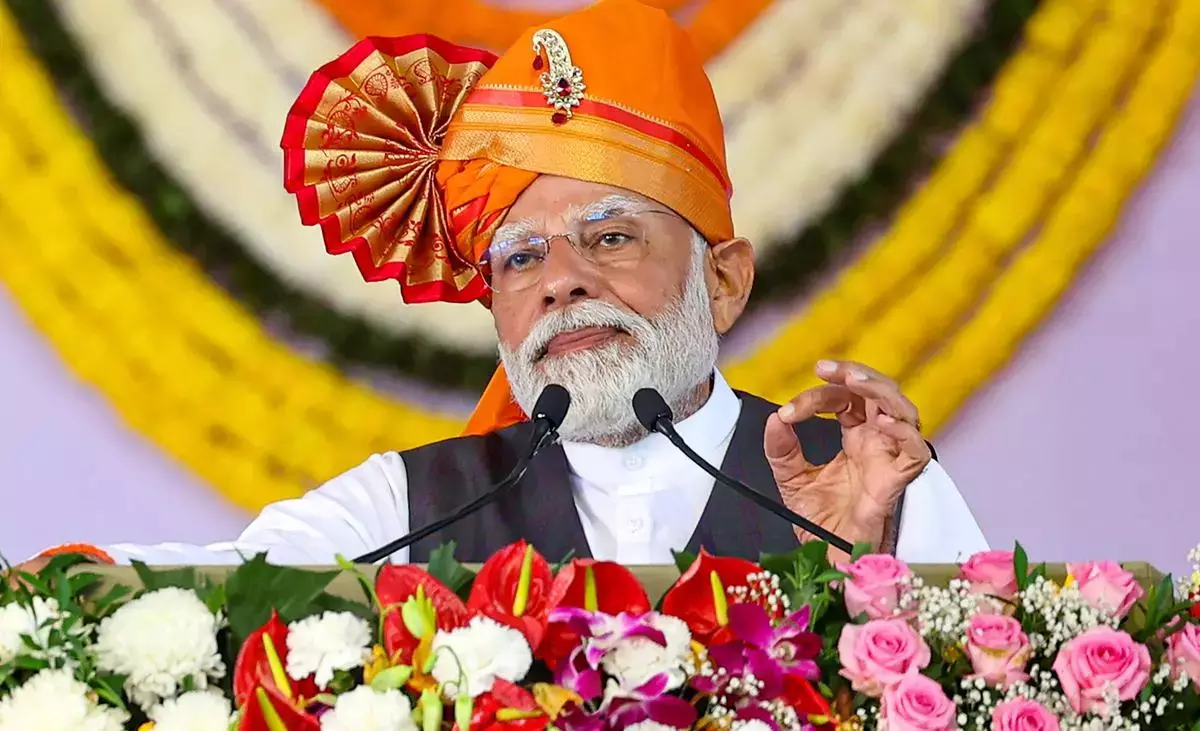 PM Modis Visit to Wardha, Maharashtra: Boosting Artisans, Textile Industry, and Womens Startups PM Modis Visit to Wardha, Maharashtra: Boosting Artisans, Textile Industry, and Womens Startups