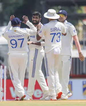 1st Test: Bumrah, Jadeja & Siraj strike as India reduce Bangladesh to 112/8 1st Test: Bumrah, Jadeja & Siraj strike as India reduce Bangladesh to 112/8