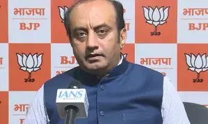 BJP slams Rahul over anti-Modi advertisement, ahead of Indian diaspora event