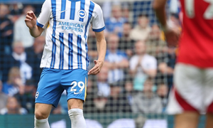 Brighton held to 2-2 draw by ten-man Nottingham Forest
