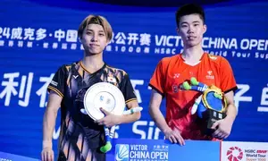 China clinches four titles at badminton China Open